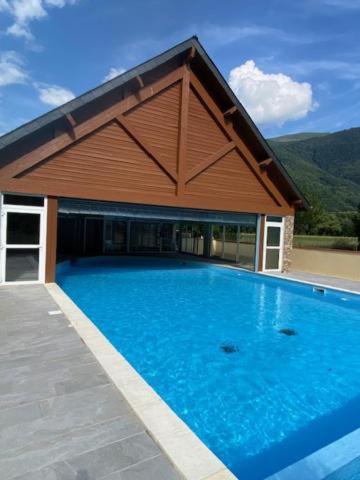 Ferienwohnung Le Nid Douillet Du Pic D'Aran Bagnères-de-Luchon Exterior foto